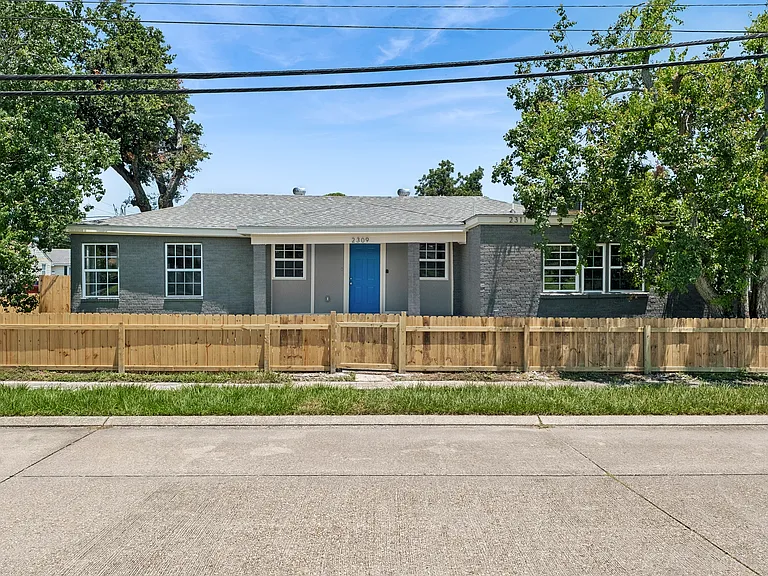 2309 Humanity St — Photo 1