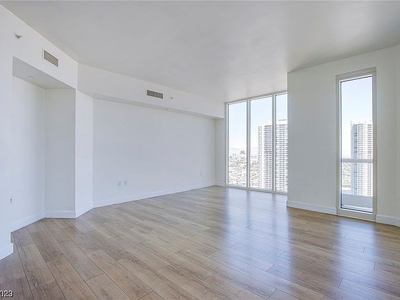 5th image of 2777 Paradise Rd Unit 3006