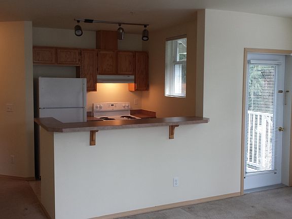 2nd image of 23609 56th Ave W APT 308