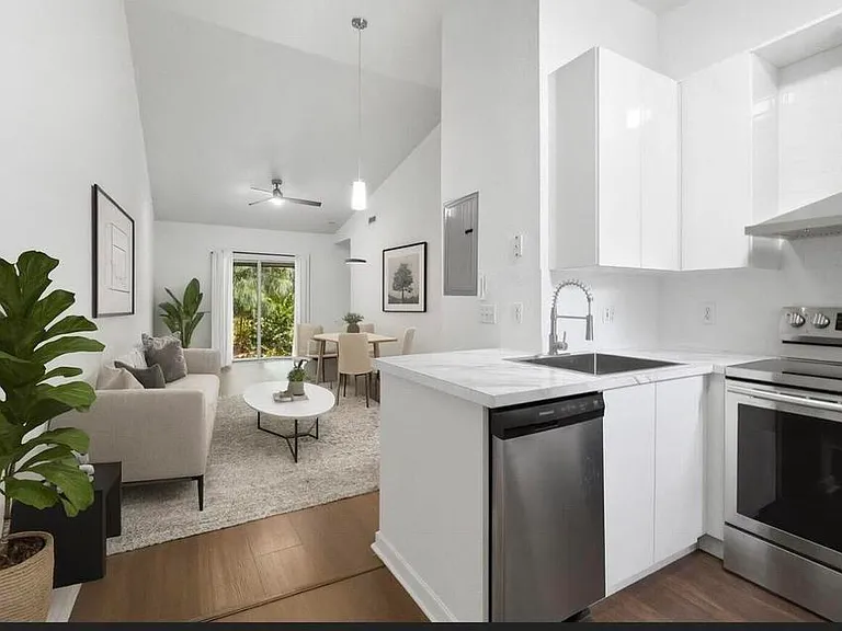 6249 Garden Ct — Photo 3