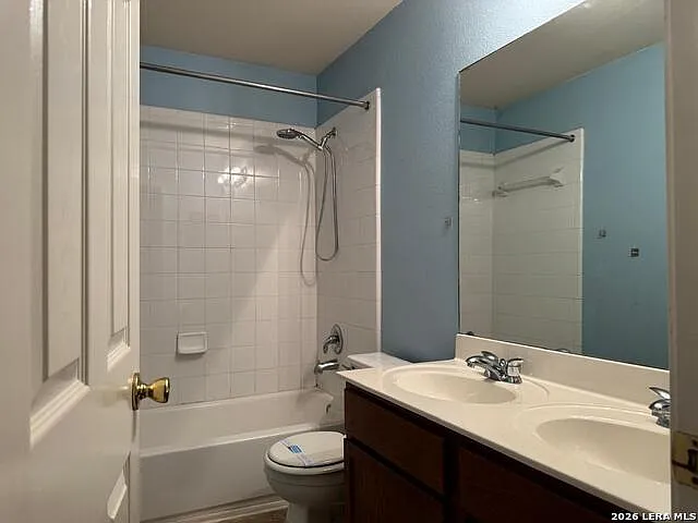 4526 Darien Vis — Photo 17