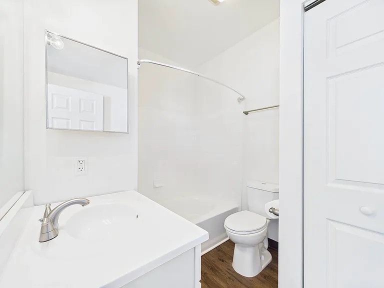 Botanica Cottages Apartment Homes — Photo 37