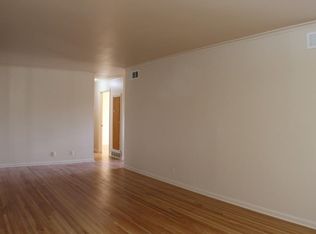 1045 E 53rd St S, Tulsa, OK 74105