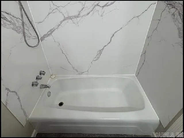 31 Crain Dr — Photo 9