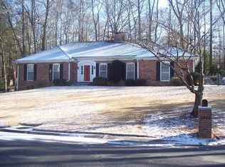 1055 Churchill Downs Rd, Sandy Springs, GA 30319