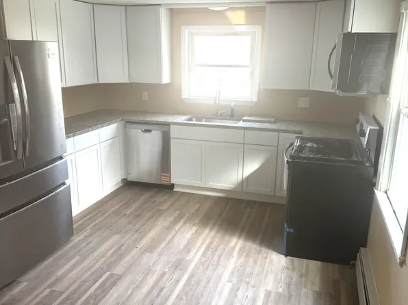 56 Bidwell Terrace, Middletown, CT 06457