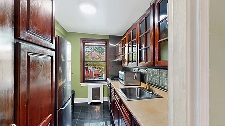 52-30 39th Avenue, #2B