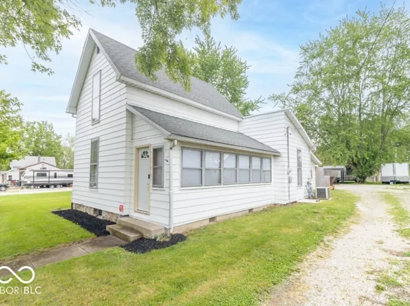 108 N Maple St, Sulphur Springs, IN 47388