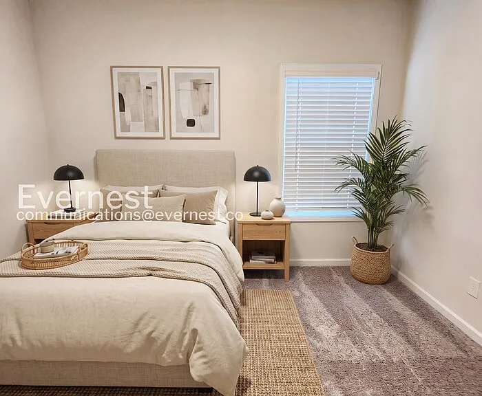 212 Venture Dr — Photo 3