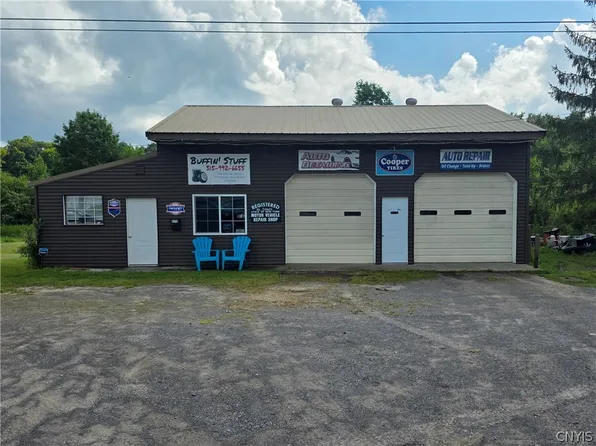 7196 State Route 20, Waterville, NY 13480