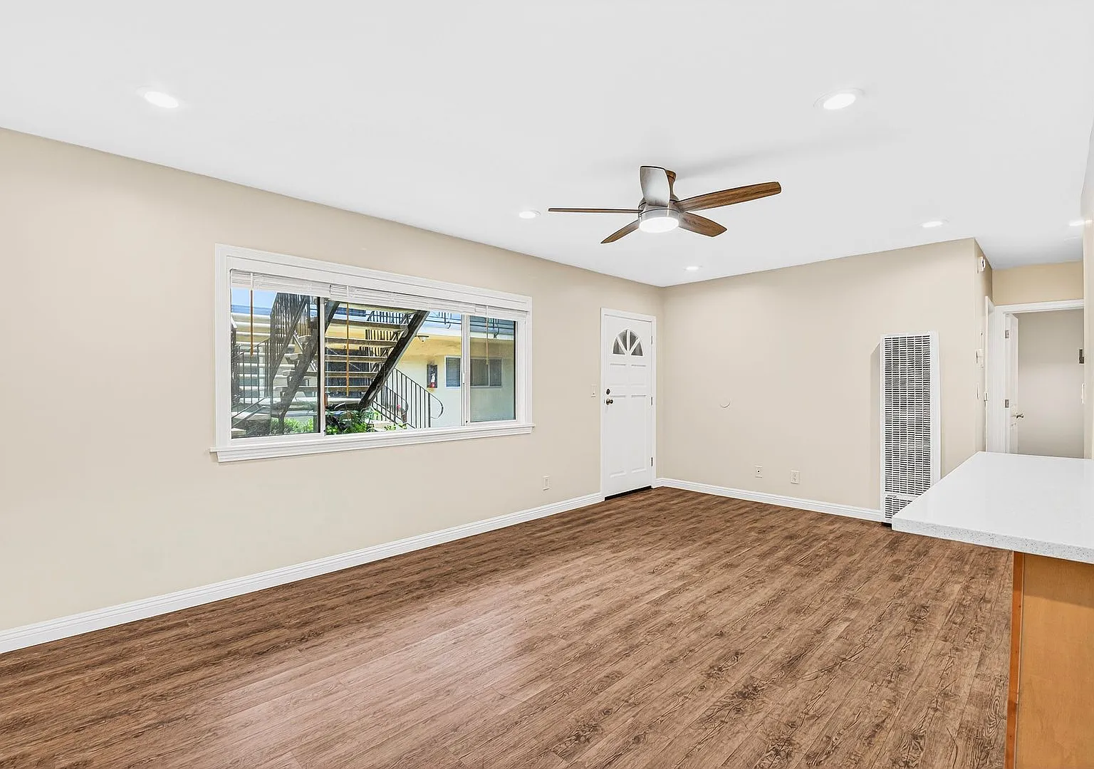 1427 West Parade Street — Photo 2