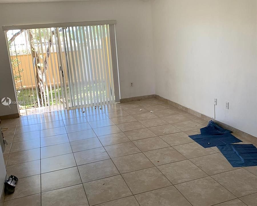 1st image of 4048 NW 90th Ave #4048