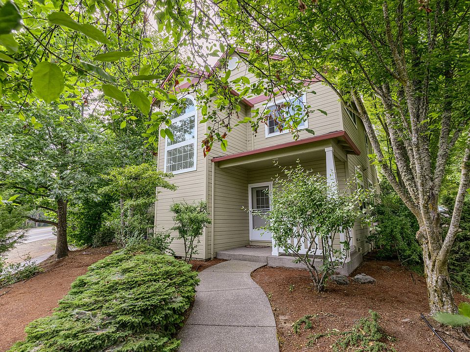 1st image of 2110 Siskiyou Blvd
