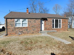 134 W Perry St, Maryville, IL 62062