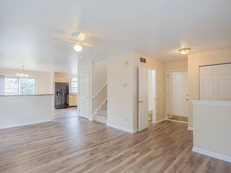 247 Academy Ln — Photo 8