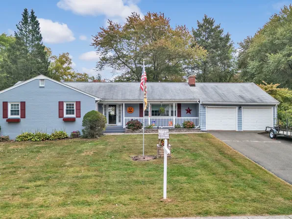 34 Holland Lane, East Hartford, CT 06118