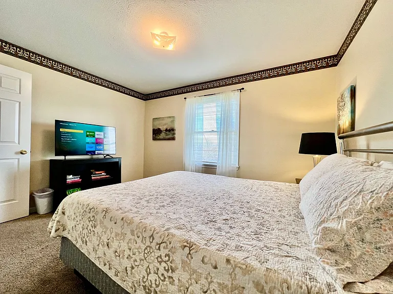 5042 Princeton Glendale Rd — Photo 14