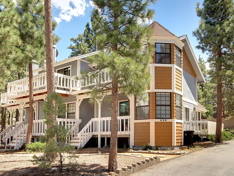 430 E Country Club Blvd #B — Photo 3