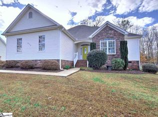 517 Davenport Rd, Simpsonville, SC 29680