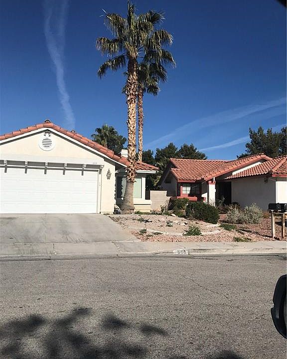1st image of 688 Whispering Palms Dr