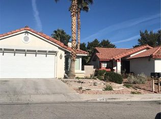 688 Whispering Palms Dr, Las Vegas, NV 89123
