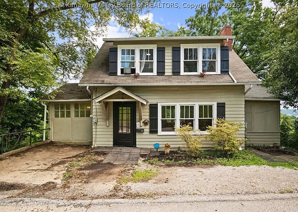 1st image of 359 Fairview Dr