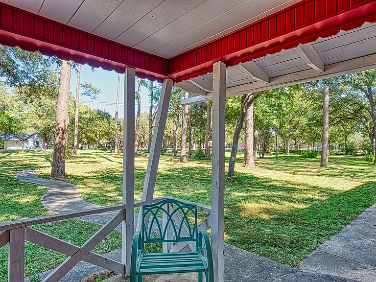 201 White Dr — Photo 28
