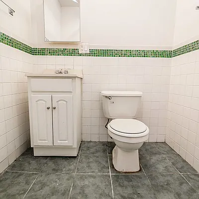 Rented by Nooklyn NYC LLC | media 46