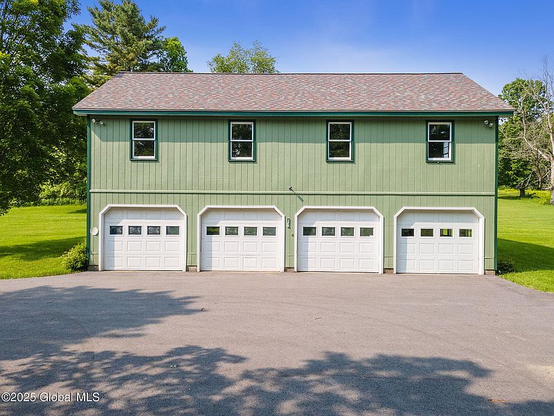 2nd image of 90 Jack Halloran Road