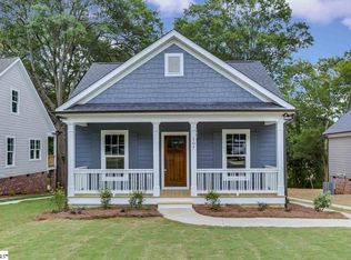 107 W Circle Ave, Greenville, SC 29607