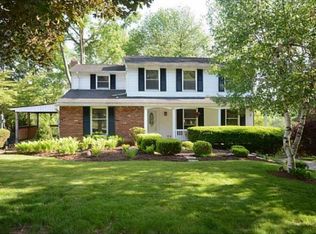 282 Alamo Dr, Pittsburgh, PA