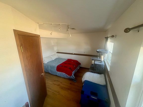 larger downstairs bedroom