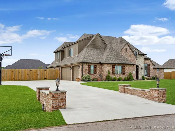 16622 S 2nd West Ave, Glenpool, OK 74033