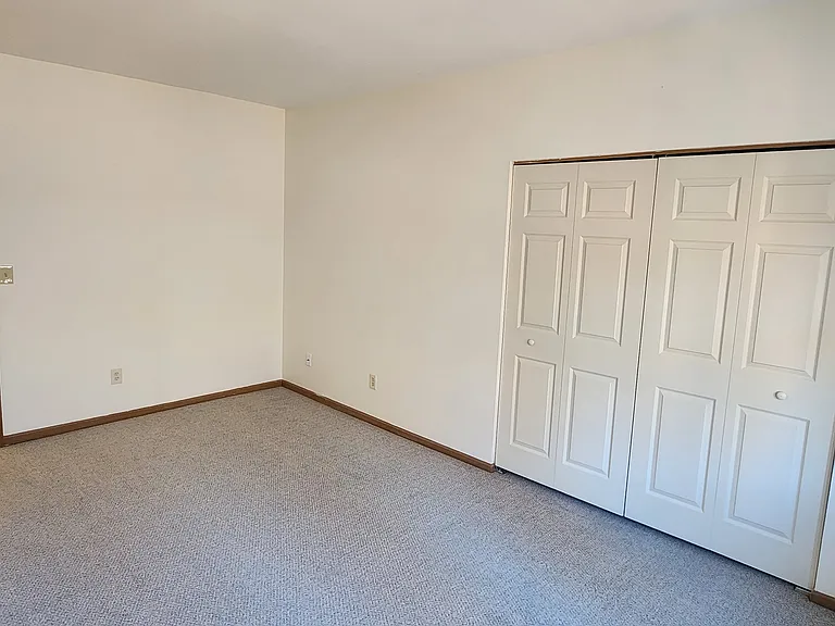 3104 W Kilbourn Ave #301 — Photo 19