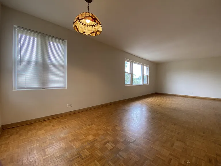 7035 W Irving Park Rd #2S — Photo 4