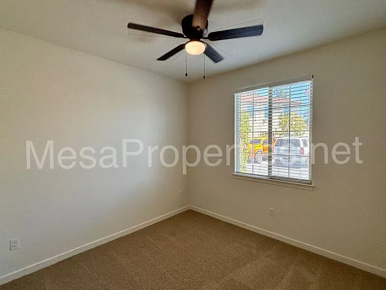 998 Rodeo Rd — Photo 19