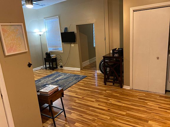 2nd image of 1013 S Shelby St