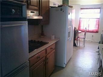 4th image of 11130 Ebert Dr