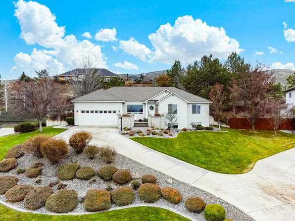 1940 Mountain View Dr, Prosser, WA 99350
