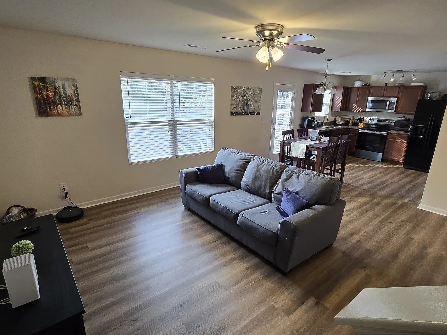 5914 Maple St — Photo 2