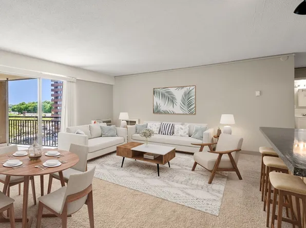 1025 Hancock St Unit 7D, Quincy, MA 02169