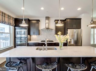 1133 S Monroe St, Arlington, VA 22204
