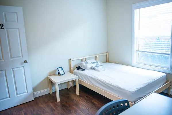 1248 W 37th Dr #1 — Photo 12