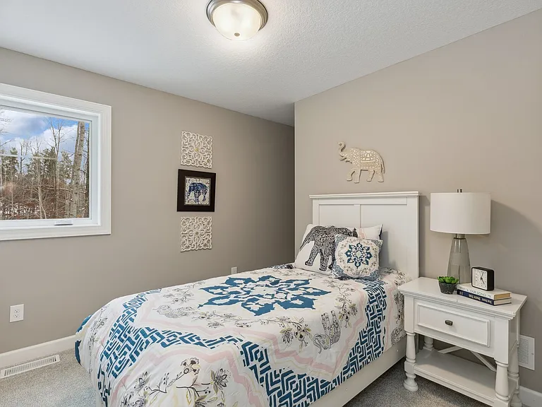 13837 Oakwood Dr — Photo 7