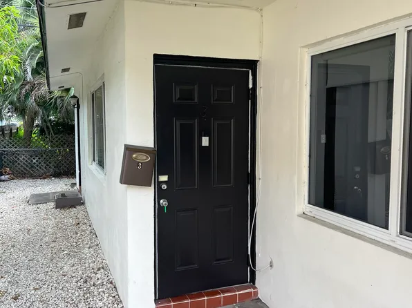 220 SE 22nd Ave APT 3, Pompano Beach, FL 33062