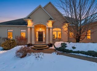 86 Canters Close, Kitchener, ON N2C 2R3