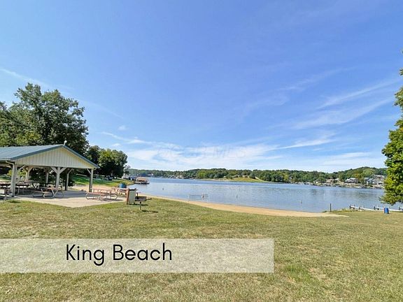 4th image of 822 Kingsway Cir