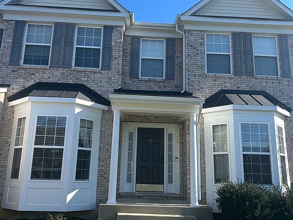 3rd image of 22 Bismark Dr
