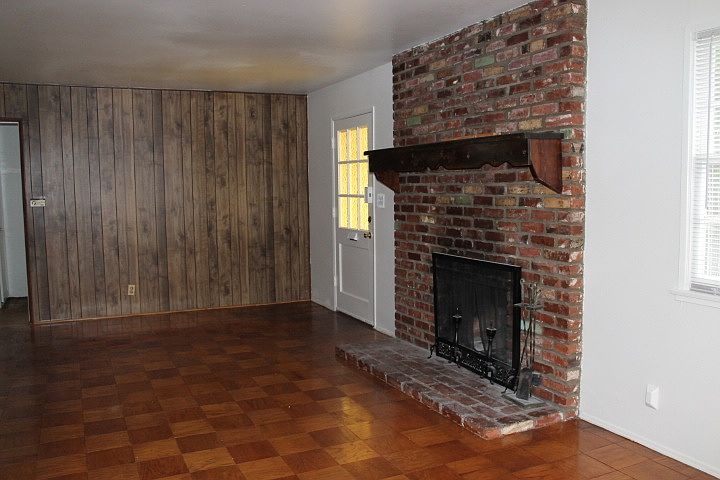 2nd image of 8051 San Mateo Cir