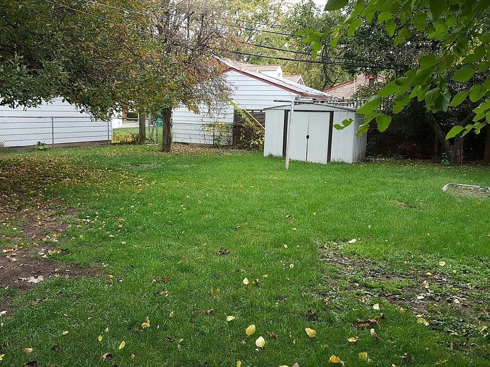 1st image of 5677 Roosevelt Blvd